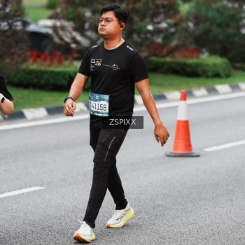 Runner Photo 3790727
