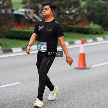 Runner Photo 3790729