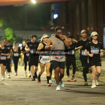 Runner Photo 3790797