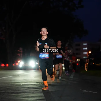 Runner Photo 3790812