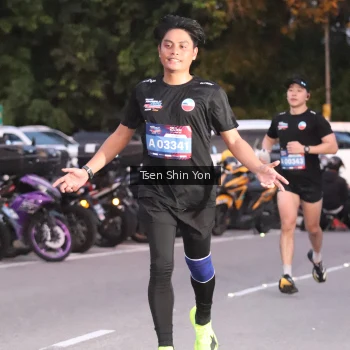 Runner Photo 3790814