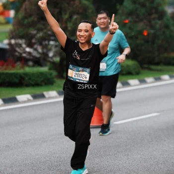 Runner Photo 3790831
