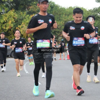 Runner Photo 3790851