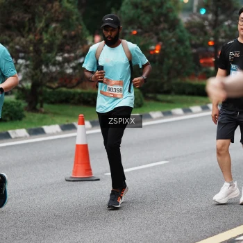 Runner Photo 3790853