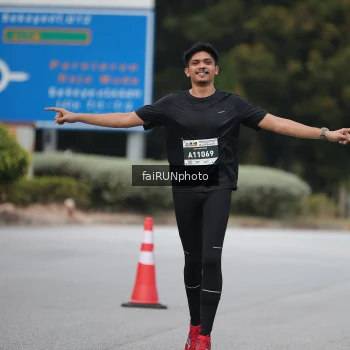Runner Photo 3790859