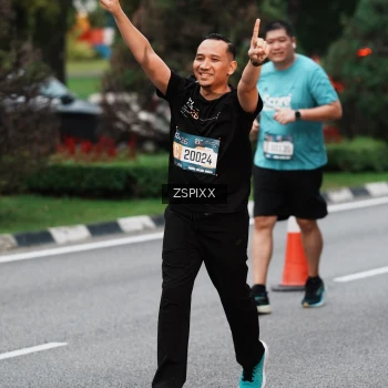 Runner Photo 3790860