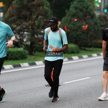 Runner Photo 3790880