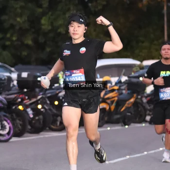 Runner Photo 3790884