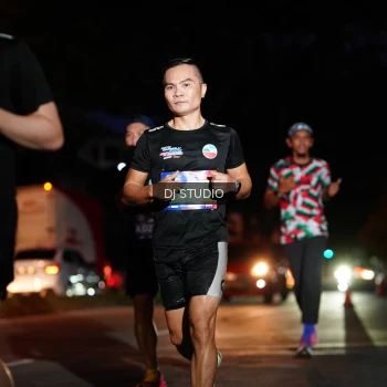 Runner Photo 3790890