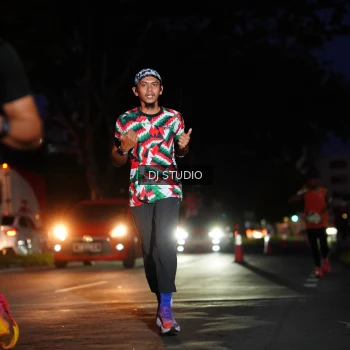 Runner Photo 3790899