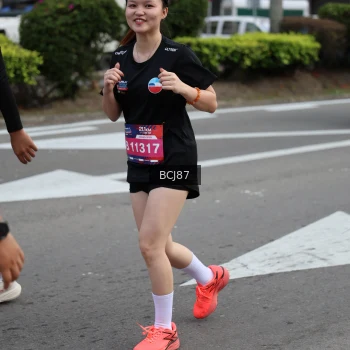 Runner Photo 3790913