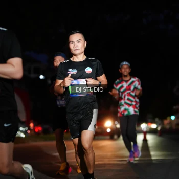 Runner Photo 3790923