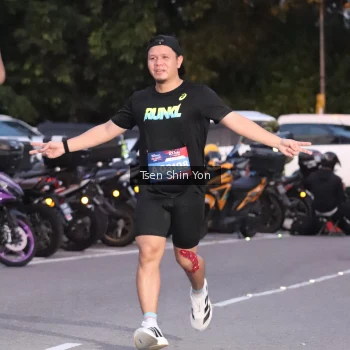 Runner Photo 3790984