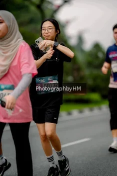 Runner Photo 3790998