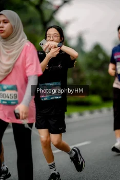 Runner Photo 3791005