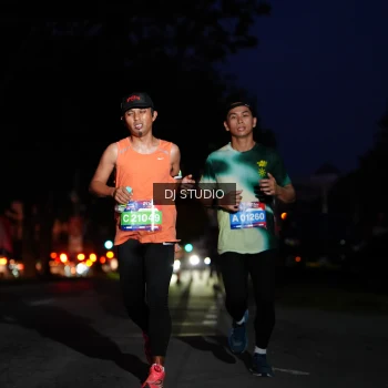 Runner Photo 3791024
