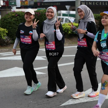 Runner Photo 3791073