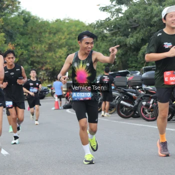 Runner Photo 3791120
