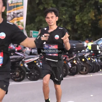 Runner Photo 3791136