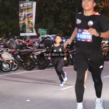 Runner Photo 3791150