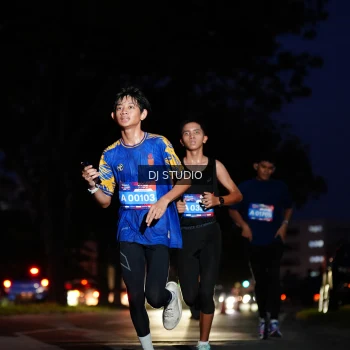 Runner Photo 3791175