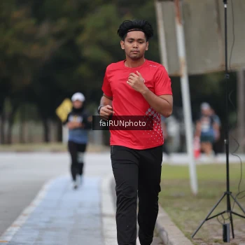 Runner Photo 3791180