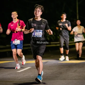 Runner Photo 3791189