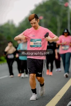 Runner Photo 3791243