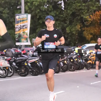 Runner Photo 3791355