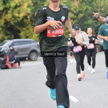 Runner Photo 3791412