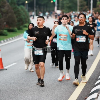 Runner Photo 3791444