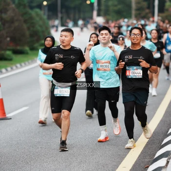Runner Photo 3791460