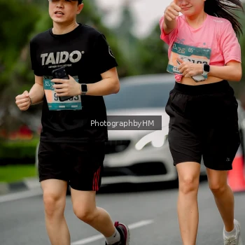 Runner Photo 3791540