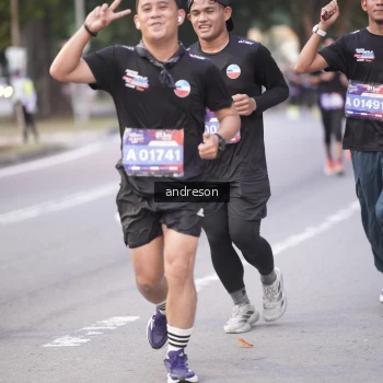 Runner Photo 3791595