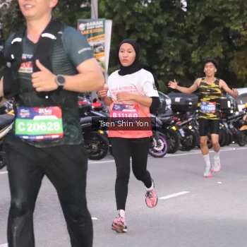 Runner Photo 3791672