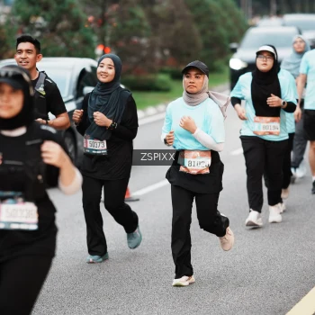 Runner Photo 3791703