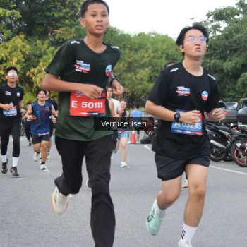 Runner Photo 3791738
