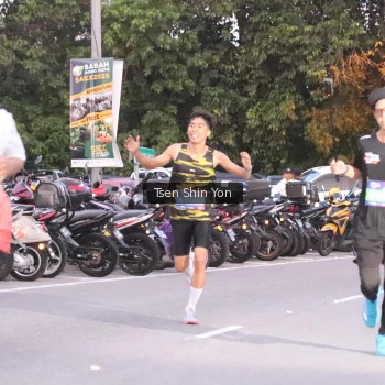 Runner Photo 3791795
