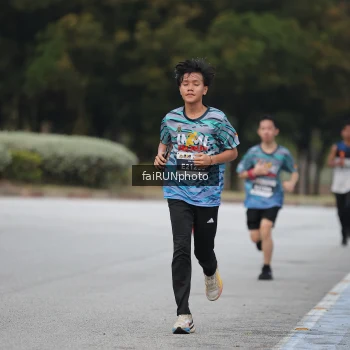 Runner Photo 3791855