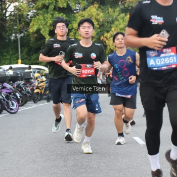 Runner Photo 3791878
