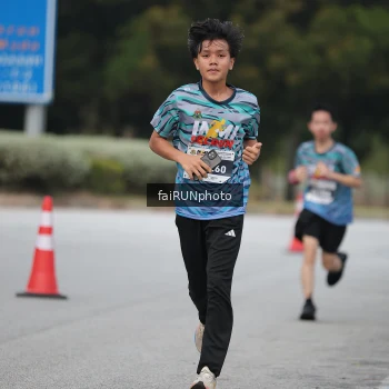 Runner Photo 3791914