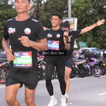 Runner Photo 3791931