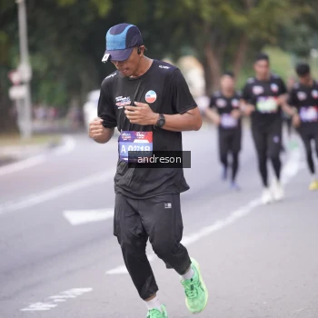 Runner Photo 3791963