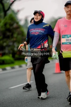 Runner Photo 3792018