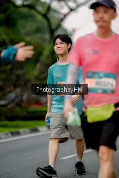 Runner Photo 3792035
