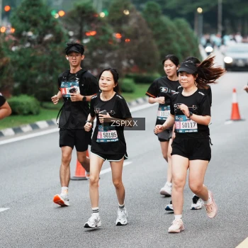 Runner Photo 3792054