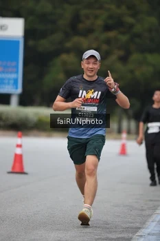 Runner Photo 3792089