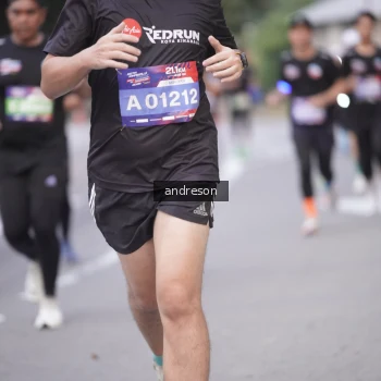 Runner Photo 3792093