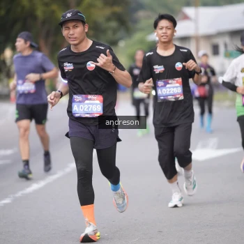Runner Photo 3792110