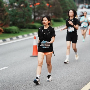 Runner Photo 3792123